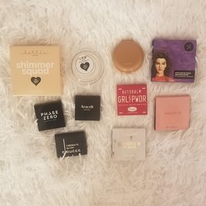 NWOT: Blush, bronzer, highlighter, eyeshadow